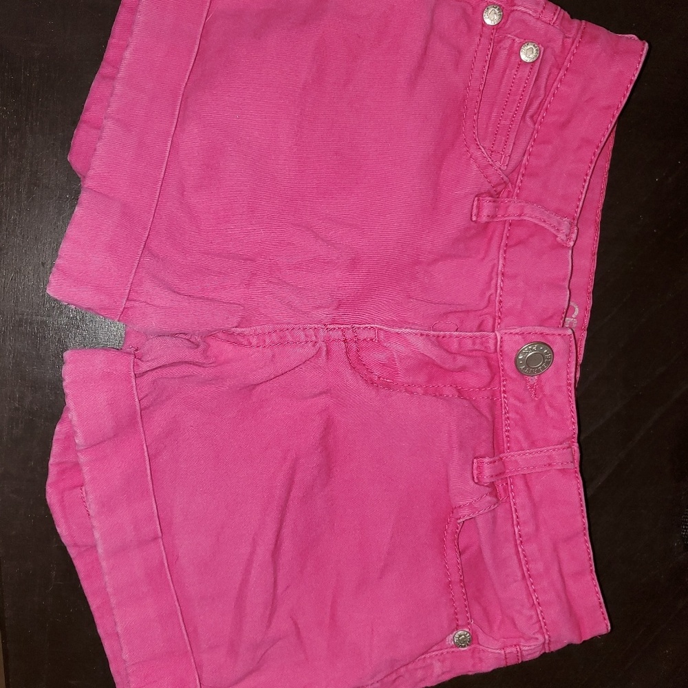 Pink girls shorts